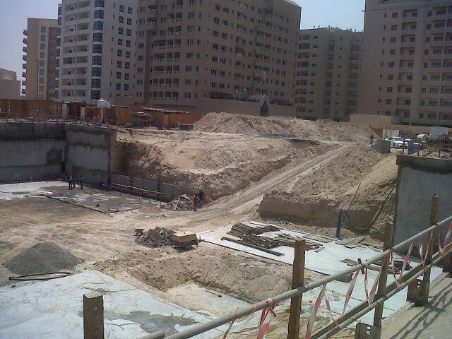 This deepwell dewatering solution provided a consistent dry site to the formation level.